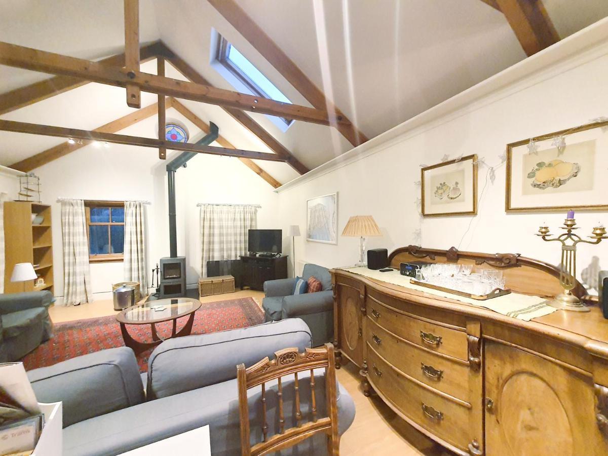 Edinburgh 2-Bedroom Cottage With Parking - Ground Floor Esterno foto