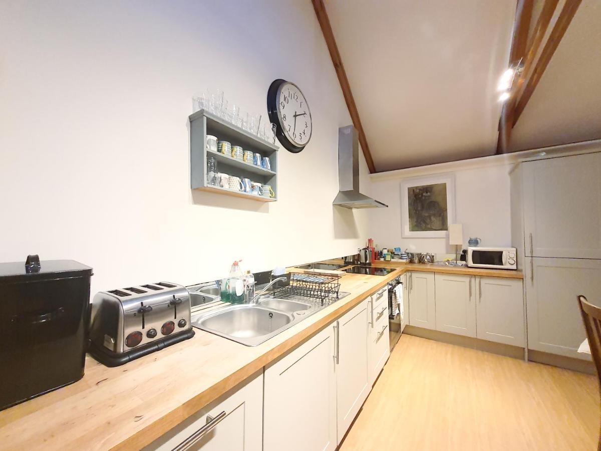 Edinburgh 2-Bedroom Cottage With Parking - Ground Floor Esterno foto