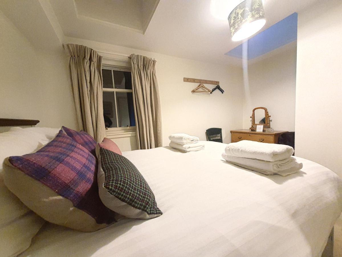 Edinburgh 2-Bedroom Cottage With Parking - Ground Floor Esterno foto